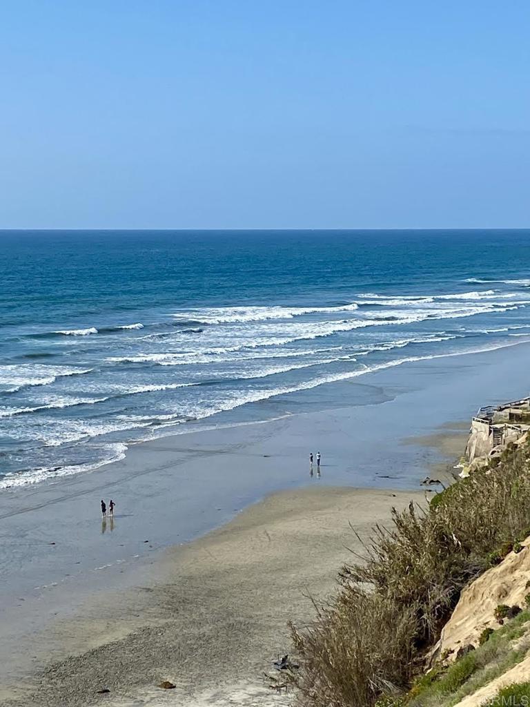 553 A Hygeia Ave. Avenue