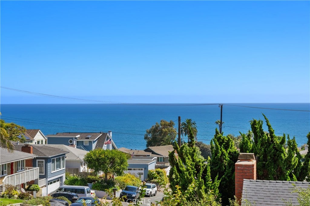 272 Beverly