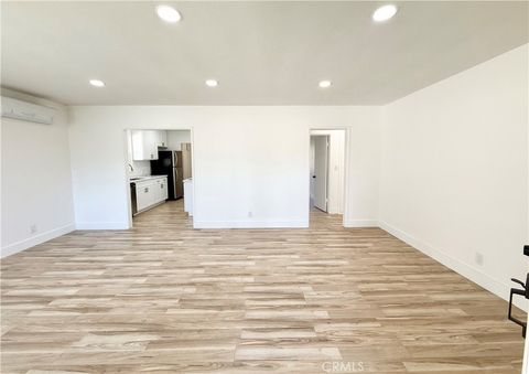 Photo of 14840 Polk Street, Sylmar, CA 91342 (MLS # SR26052241)