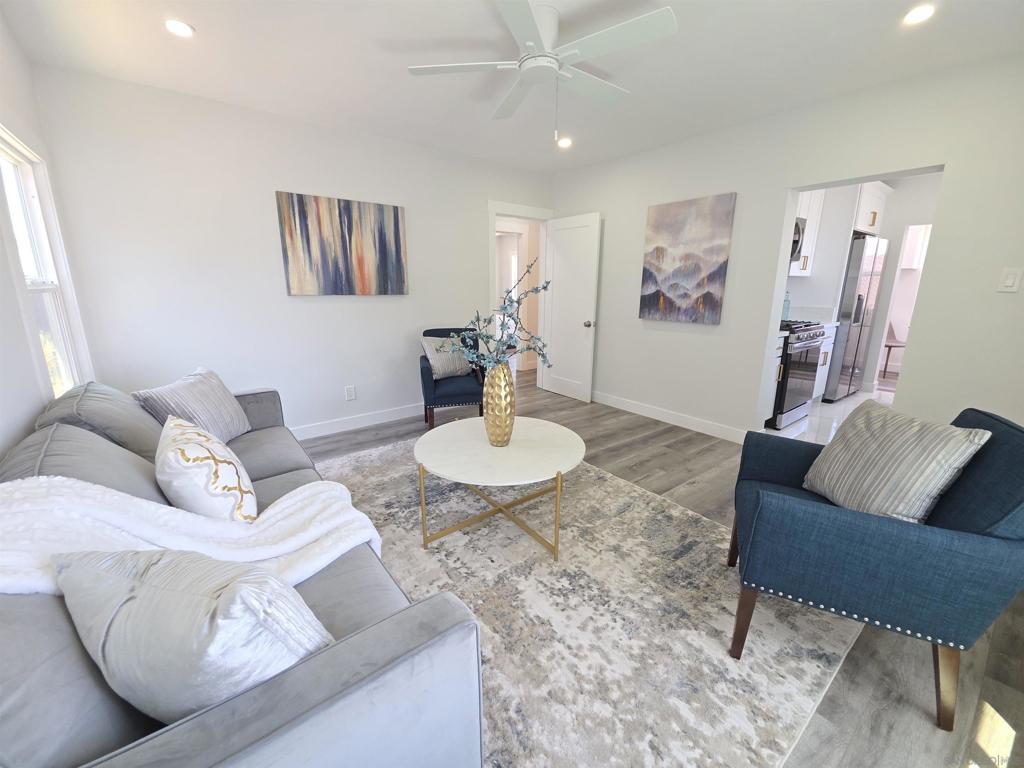 2740  2742 Main Street