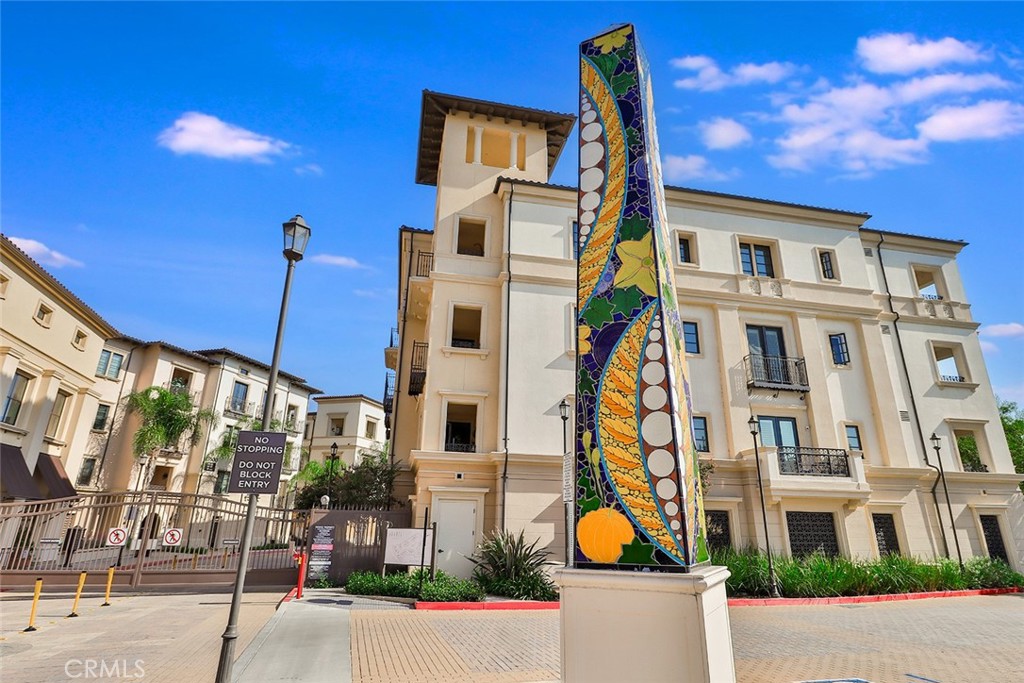 Properties 1 23500 Park Sorrento D34