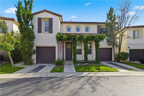 Photo of 23322 Montecito Place Pl, Valencia, CA 91354 (MLS # CV26080796)