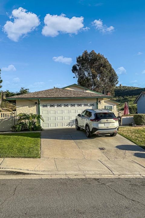14543 High Pine St Poway CA 92064