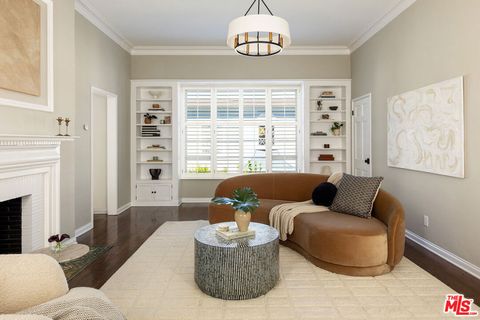 118 1/2 N Flores Street Los Angeles CA 90048