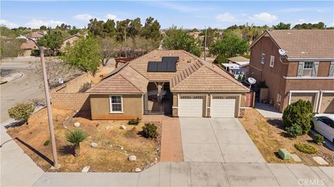 Photo of 3103 Patti Ln, Lancaster, CA 93535 (MLS # SR26069606)
