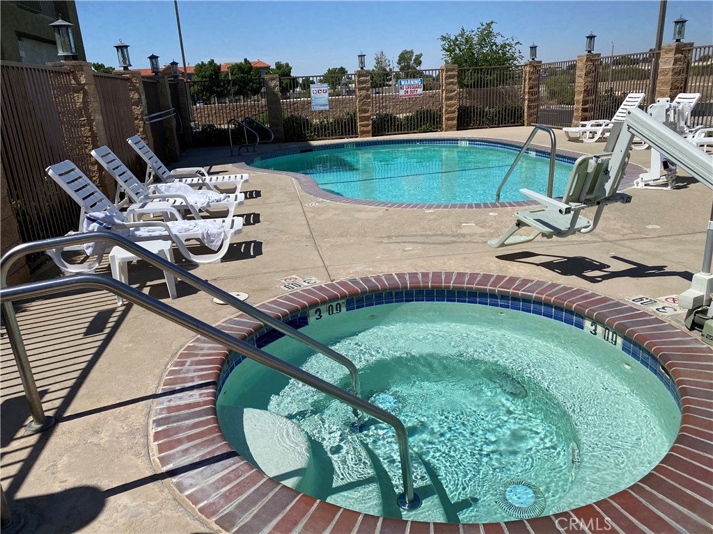 43719 17th Street W