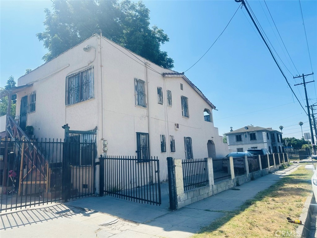 351 W Magnolia Street