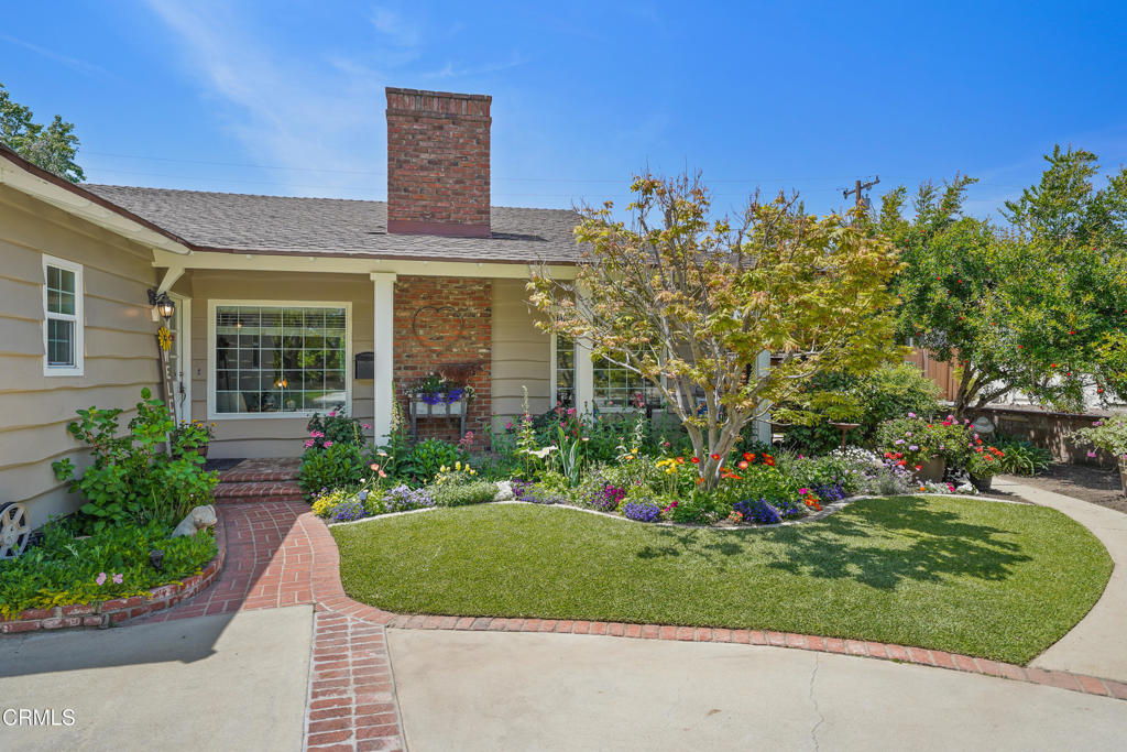 1587 Lynoak Drive