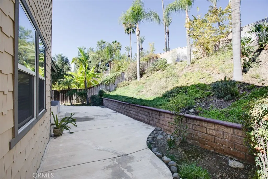 Upland, California 91784, United States, 5 Bedrooms Bedrooms, ,5 BathroomsBathrooms,Residential,Active,234534