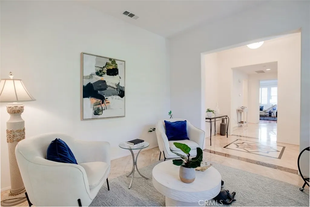 Upland, California 91784, United States, 5 Bedrooms Bedrooms, ,5 BathroomsBathrooms,Residential,Active,234534