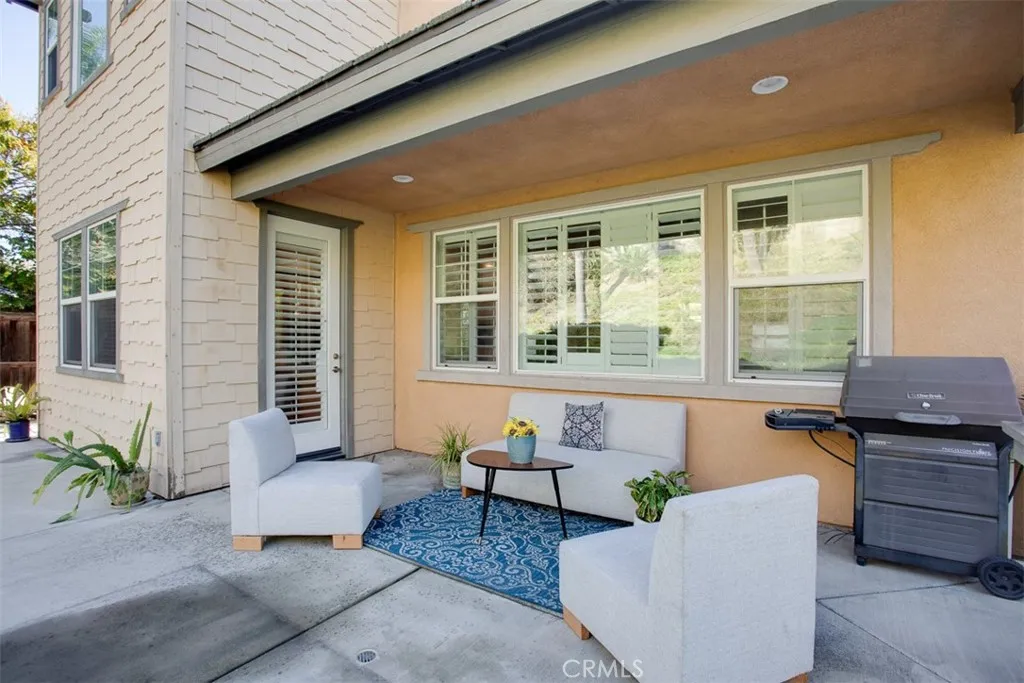 Upland, California 91784, United States, 5 Bedrooms Bedrooms, ,5 BathroomsBathrooms,Residential,Active,234534