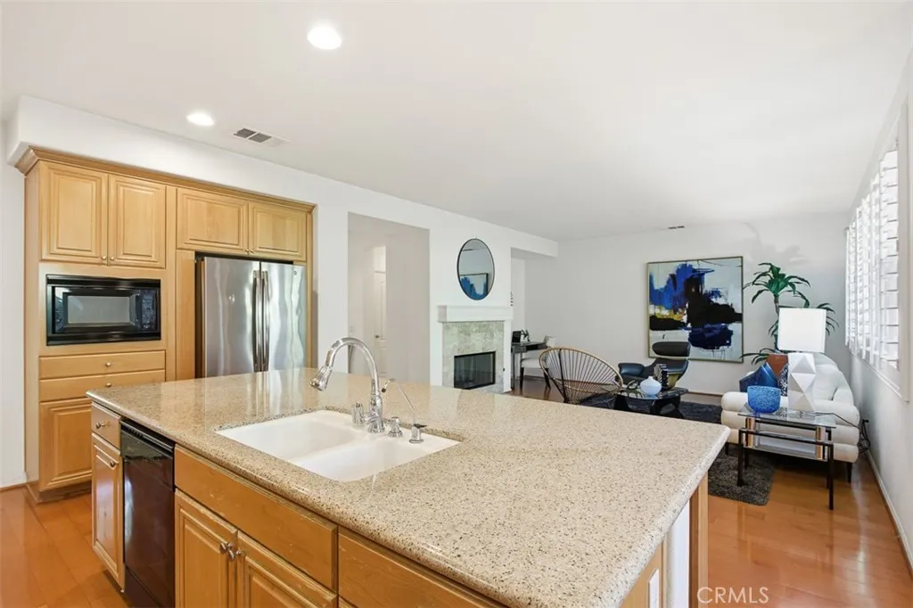 Upland, California 91784, United States, 5 Bedrooms Bedrooms, ,5 BathroomsBathrooms,Residential,Active,234534