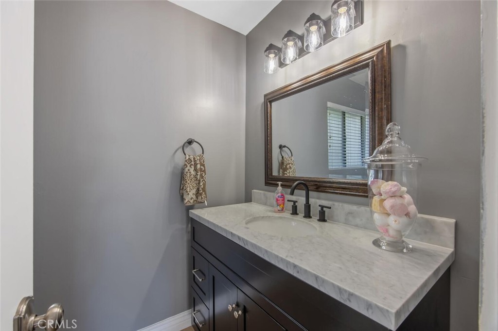 Westlake Bay (728) - Residential Lease