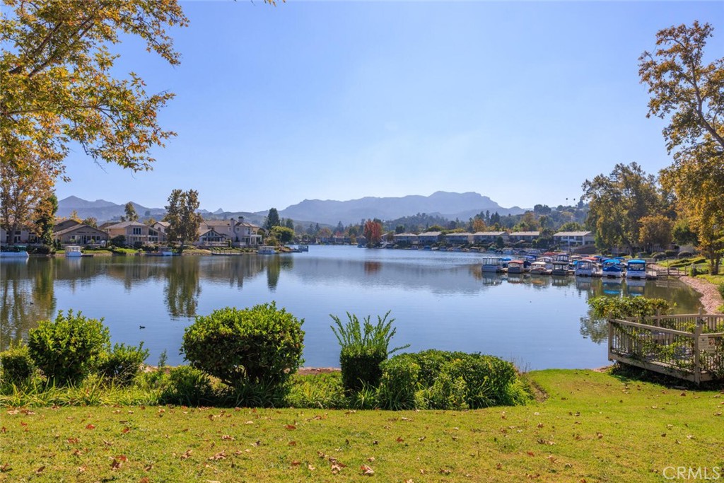 Westlake Bay (728) - Residential Lease