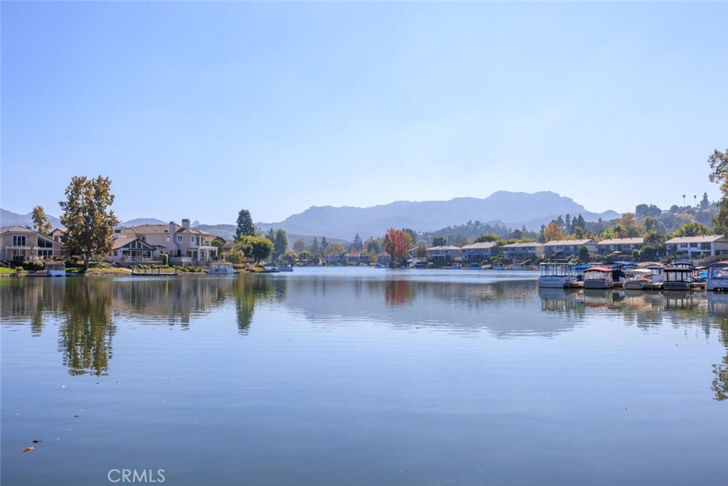 Westlake Bay (728) - Residential Lease