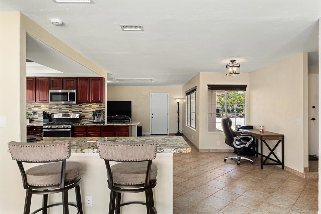 2141 Taylor Place