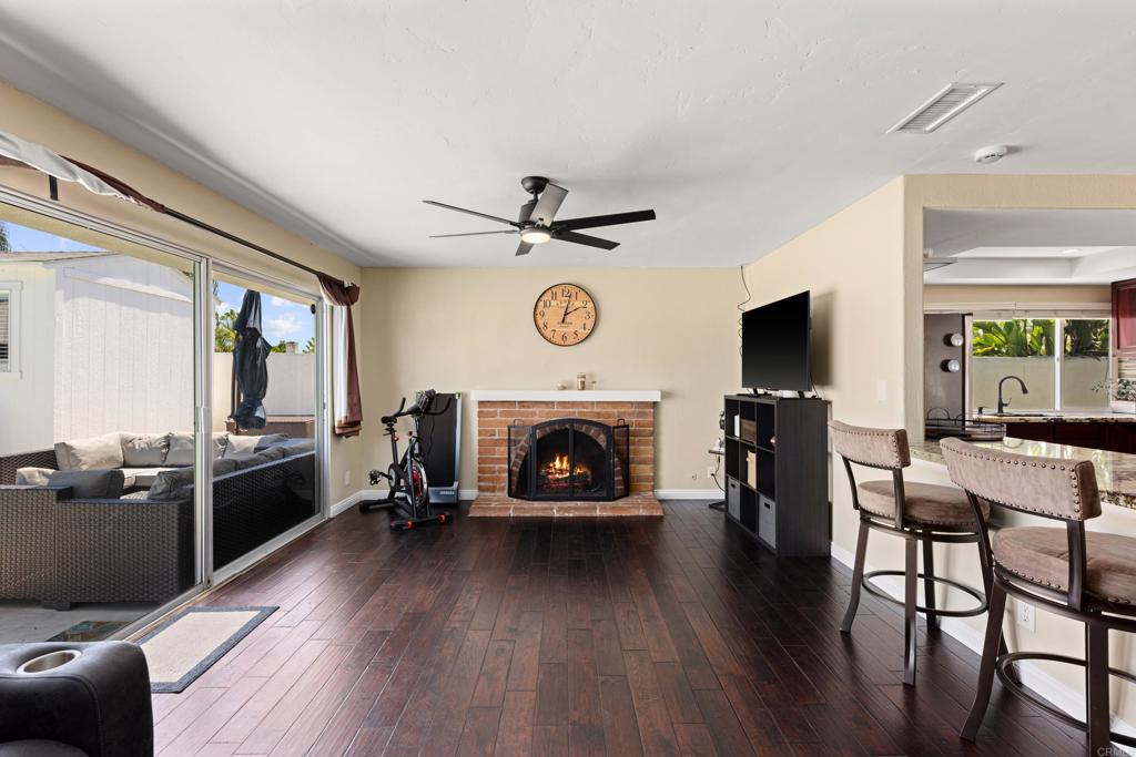 2141 Taylor Place