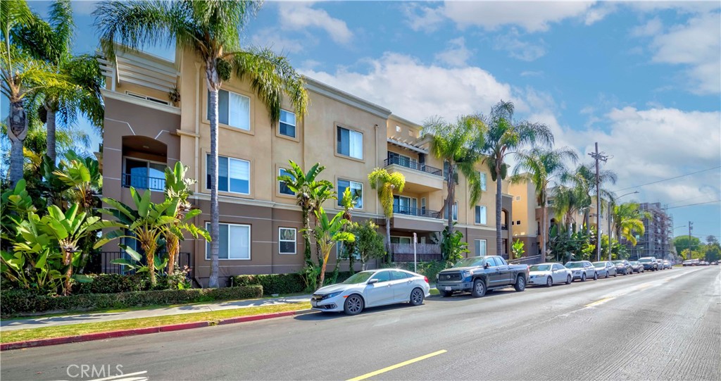 4568 W 1st Street 203