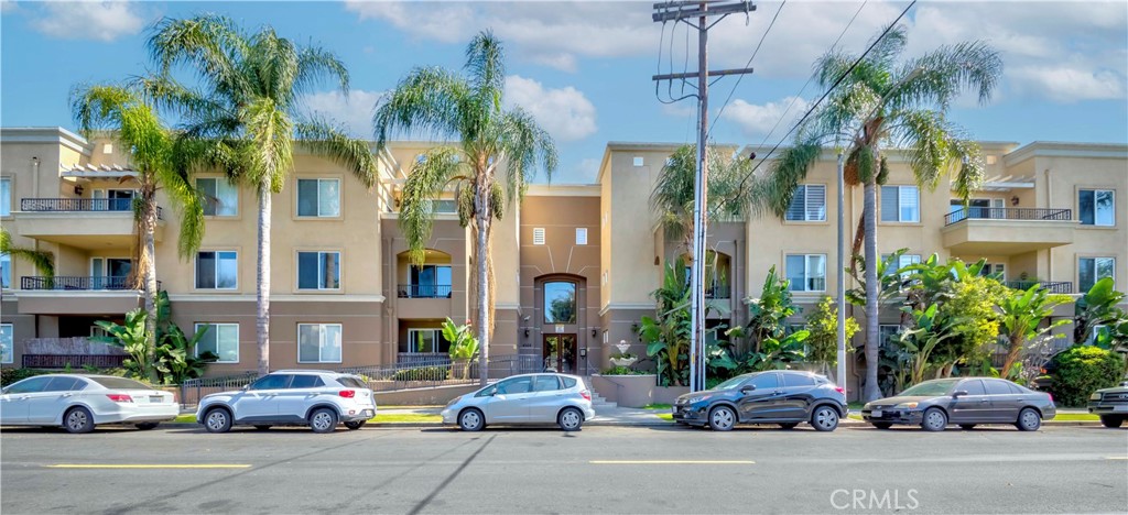 4568 W 1st Street 203