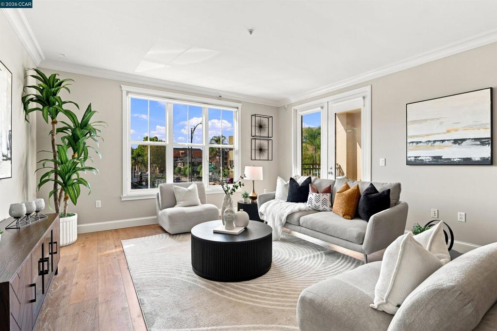 30 E Julian St 203