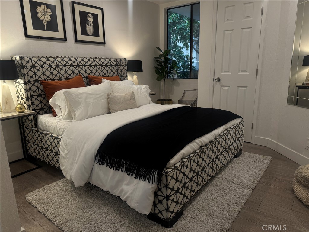 906 Doheny Drive 303