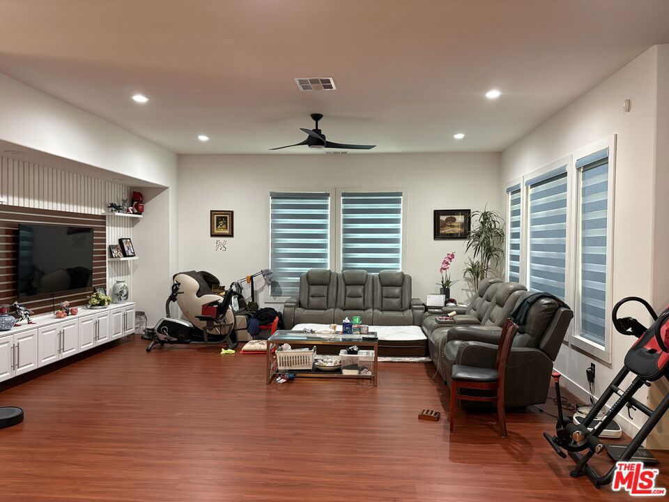 338 Via Napoli