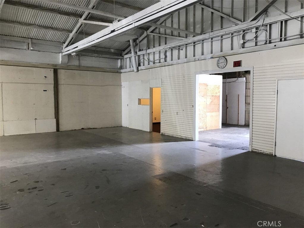 115 W Chapel Street