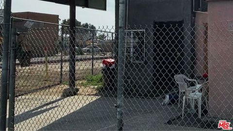 Photo of 11003 Compton Avenue, Los Angeles, CA 90059 (MLS # 26665505)