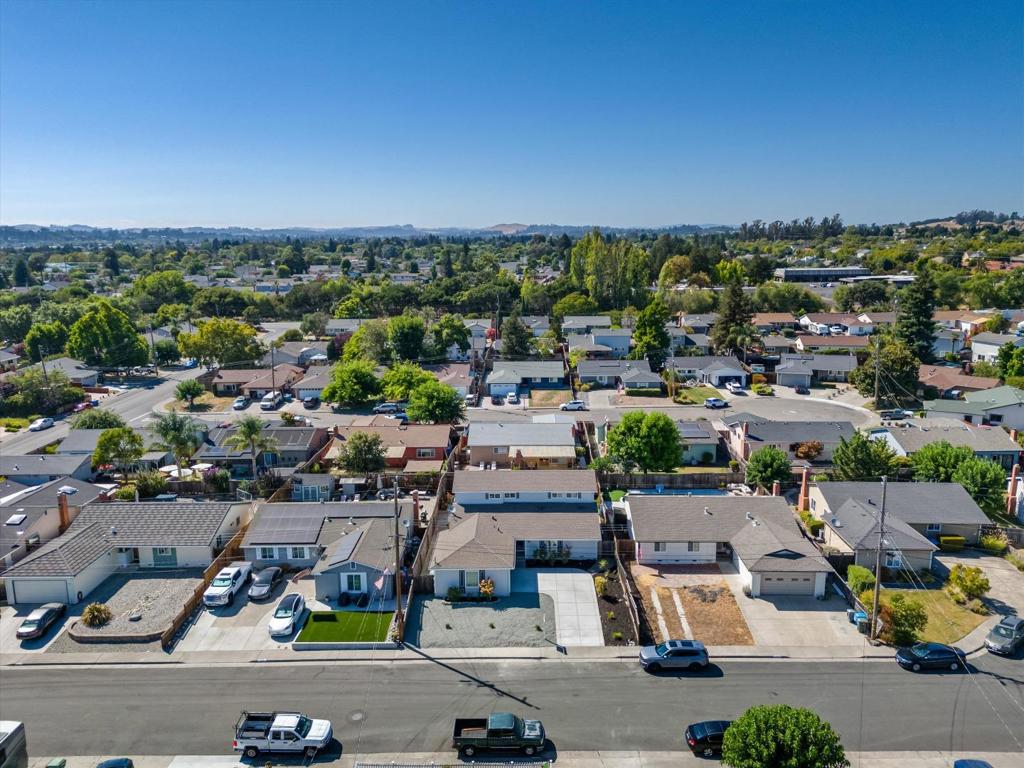 1713 Alhambra Court