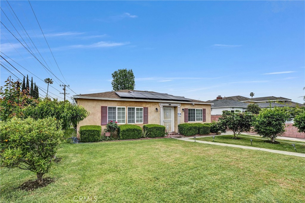 1302 S Gladys Avenue
