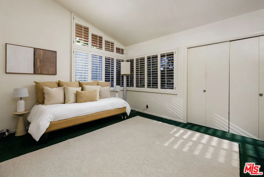 Santa Barbara, California 93110, United States, 6 Bedrooms Bedrooms, ,6 BathroomsBathrooms,Residential,Active,186453