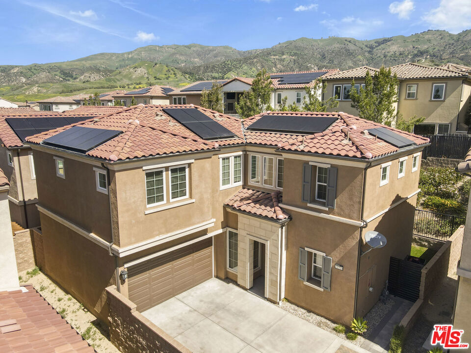 20705 W Chestnut Circle