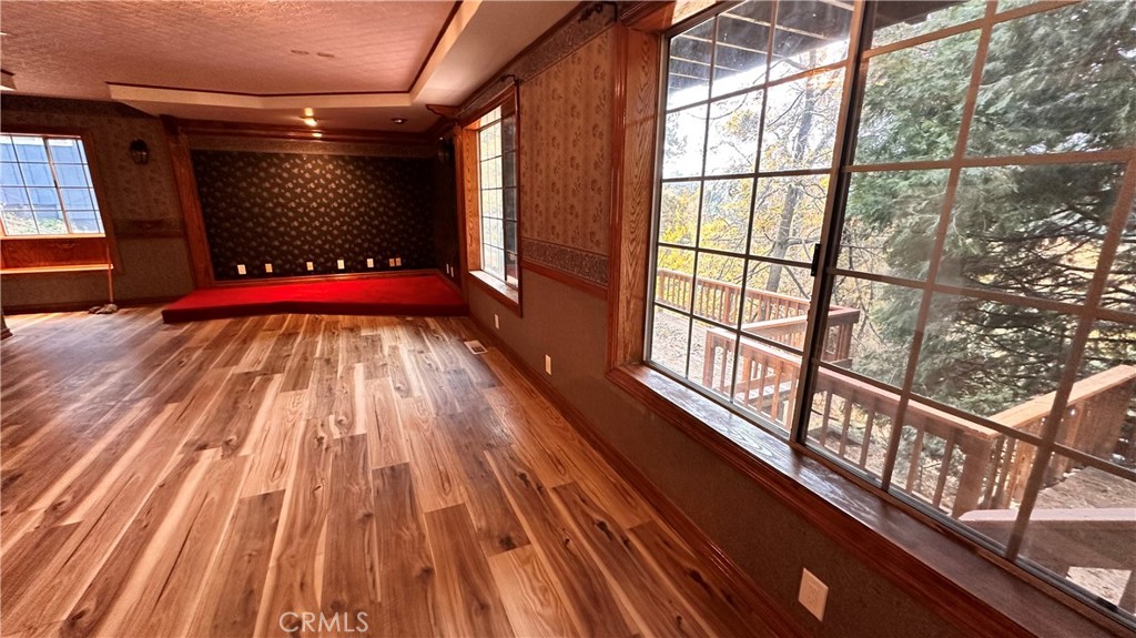 Crestline (CRES) - Residential