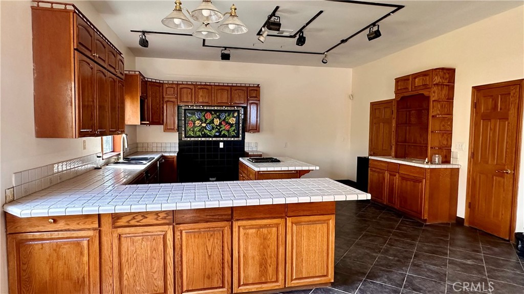 Crestline (CRES) - Residential