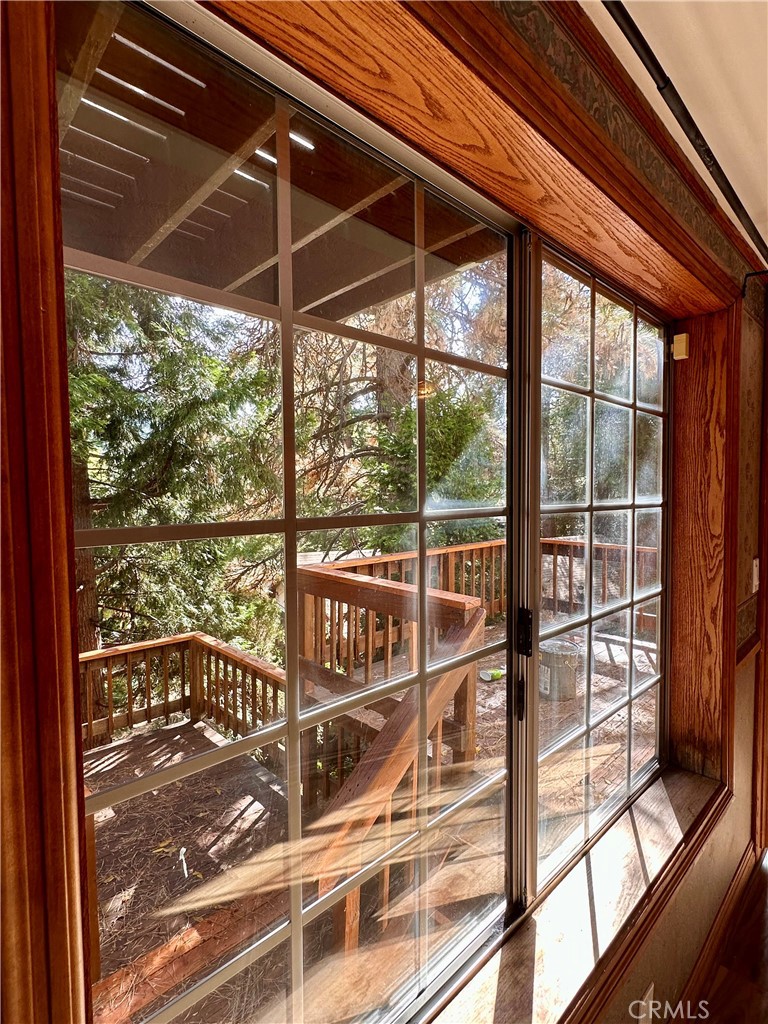 Crestline (CRES) - Residential