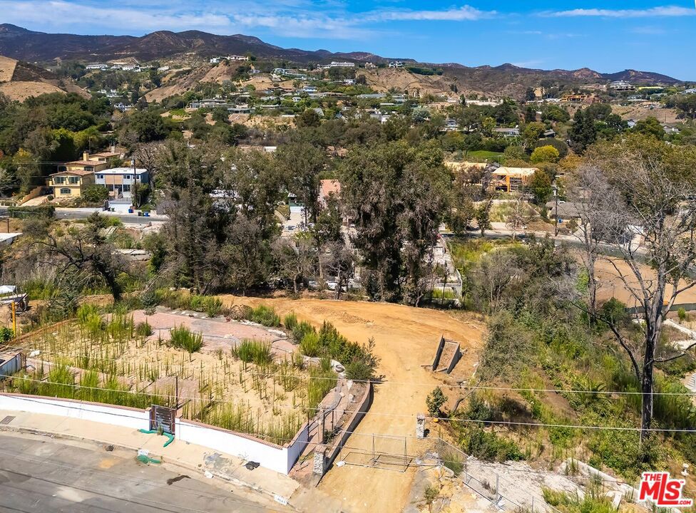16503 Las Casas Place