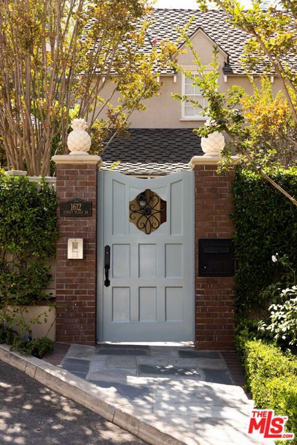 Photo of 1612 Sunset Plaza Drive, Los Angeles, CA 90069 (MLS # 25577527)