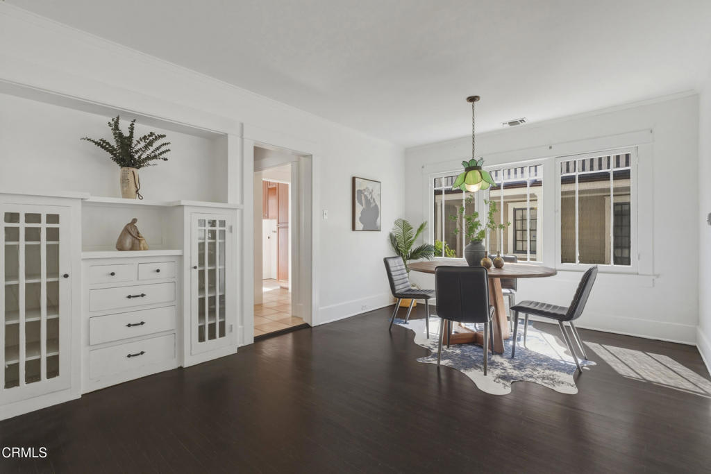 1716 Bushnell Avenue