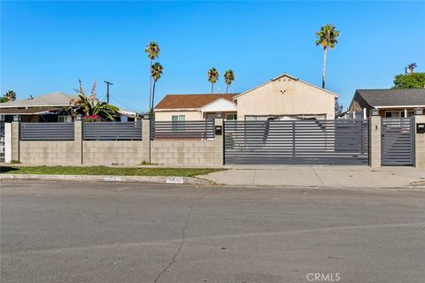 8436 Amboy Sun Valley CA 91352