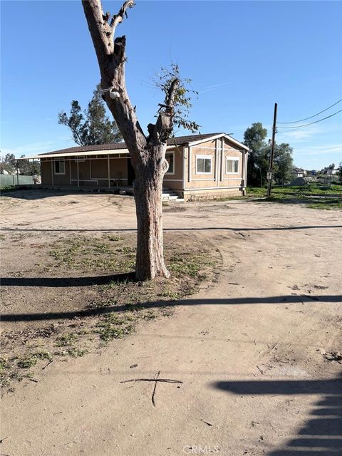 Photo of 22821 Deprad Street, Perris, CA 92570 (MLS # IV26008136)