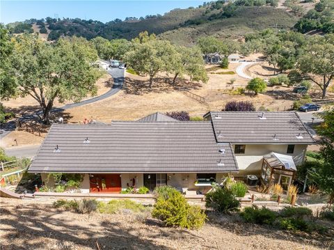 Tiny photo for 11625 Cenegal Rd, Atascadero, CA 93422 (MLS # NS25237639)
