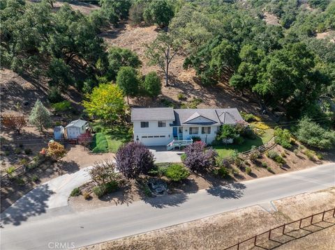 Tiny photo for 11625 Cenegal Rd, Atascadero, CA 93422 (MLS # NS25237639)