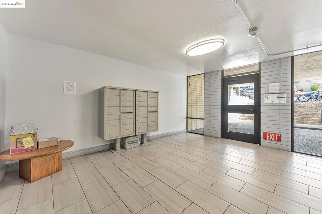 listing image 130720054097123350966
