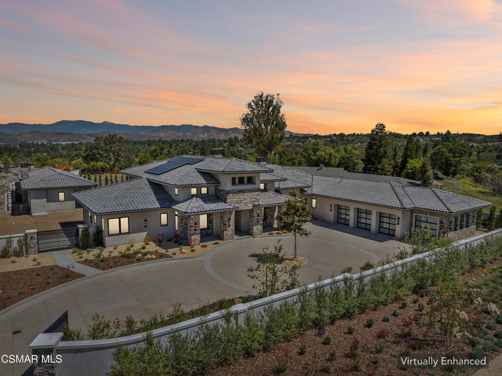 1/2 Crestview Avenue