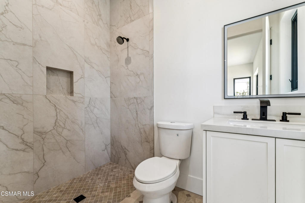 Camarillo, California, 93010, United States, 7 Bedrooms Bedrooms, ,7 BathroomsBathrooms,Residential,Active,2019477