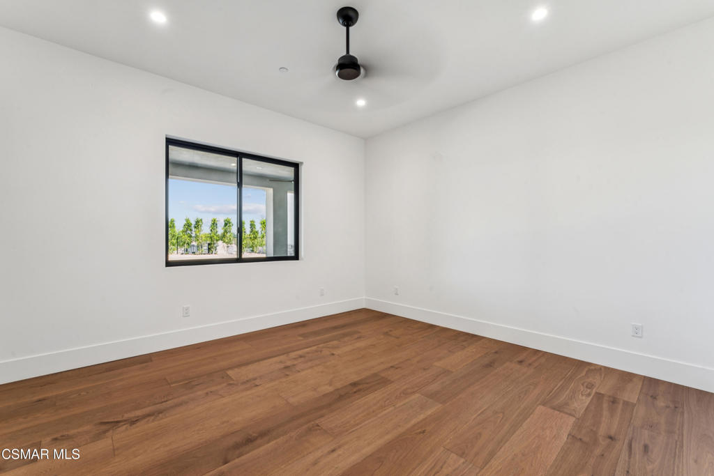 Camarillo, California, 93010, United States, 7 Bedrooms Bedrooms, ,7 BathroomsBathrooms,Residential,Active,2019477