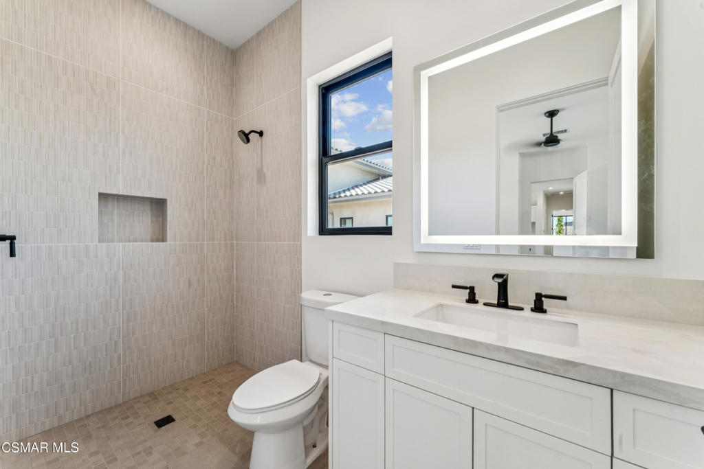 Camarillo, California, 93010, United States, 7 Bedrooms Bedrooms, ,7 BathroomsBathrooms,Residential,Active,2019477