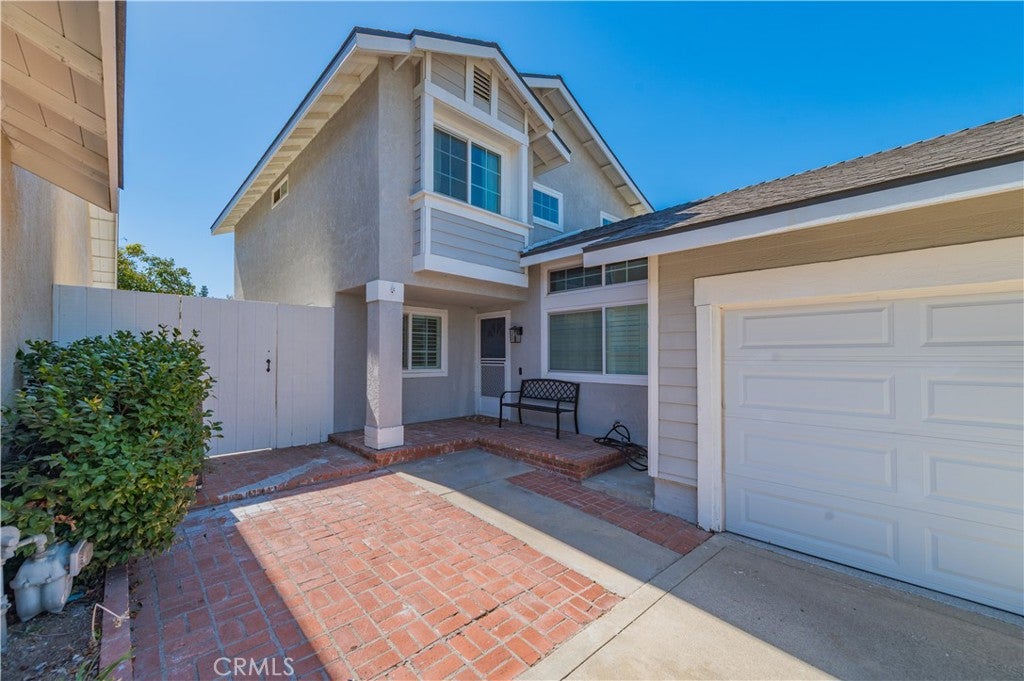 Photo of 56 Bridgeport, Irvine, CA 92620 (MLS # OC26215490)