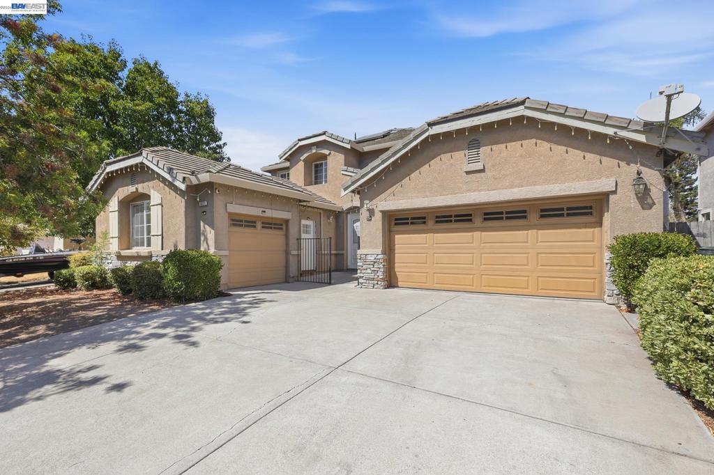 1821 Tioga Pass Way