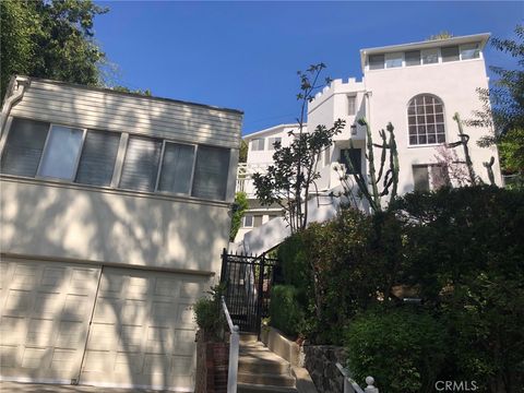 Photo of 5924 Graciosa Drive, Los Angeles, CA 90068 (MLS # SR26010717)
